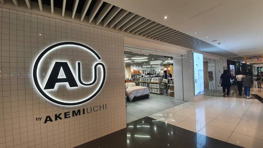 AU by Akemiuchi at Suntec City