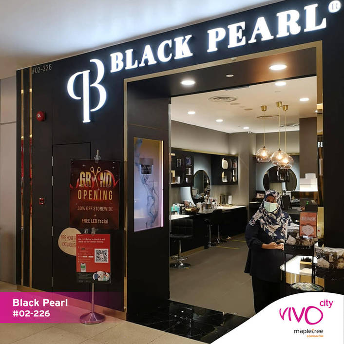 Black Pearl at VivoCity