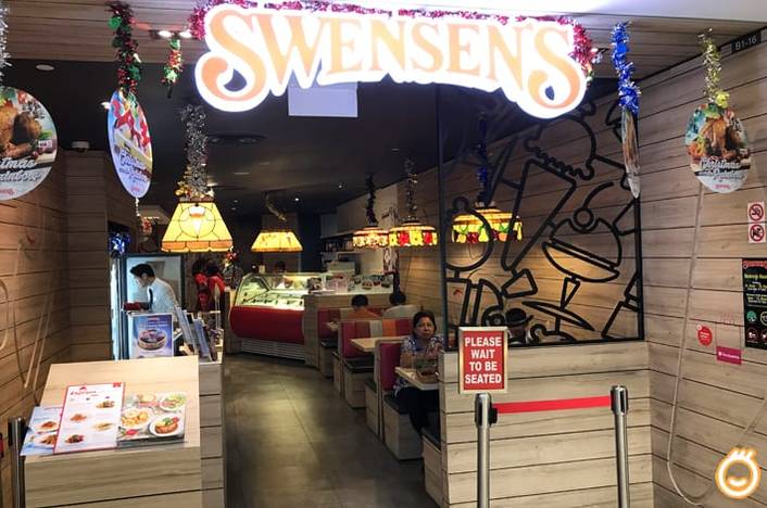Swensen’s at Compass One store front