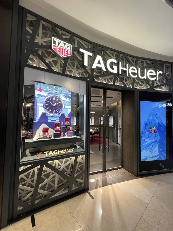 TAG Heuer at ION Orchard store front