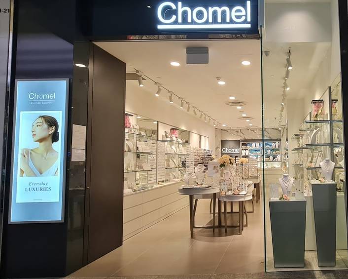 Chomel at Jem store front