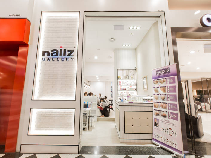 Nailz Gallery at Jurong Point