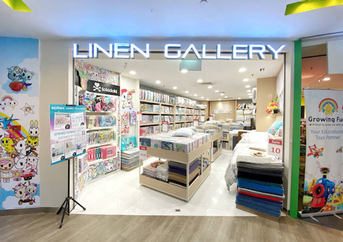 Linen Gallery at United Square